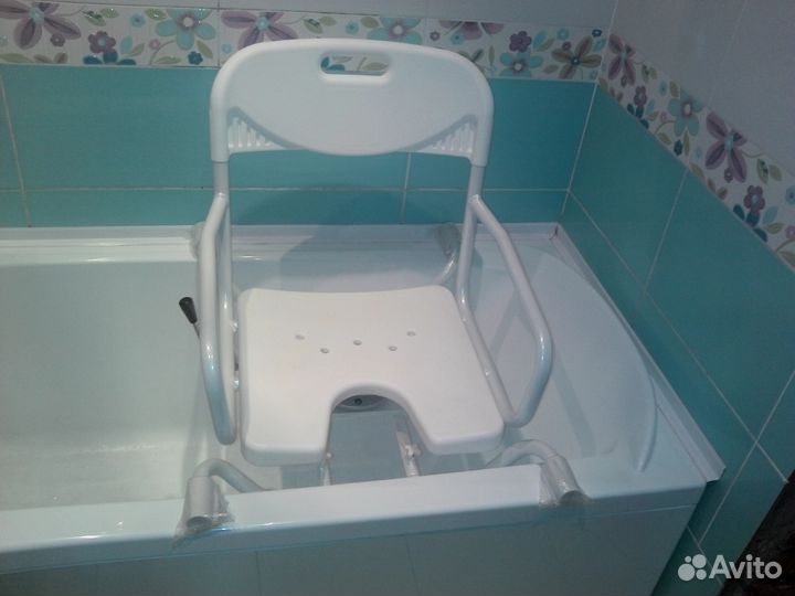 Сиденье для ванн