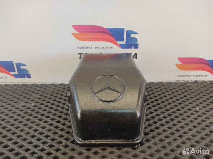 A4570100930 Крышка головки блока цилиндров