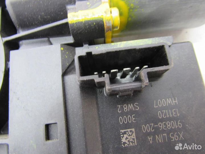 Моторчик стеклоподъемника для Renault Fluence 2010