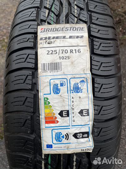 Bridgestone Dueler H/T 687 225/70 R16 102S