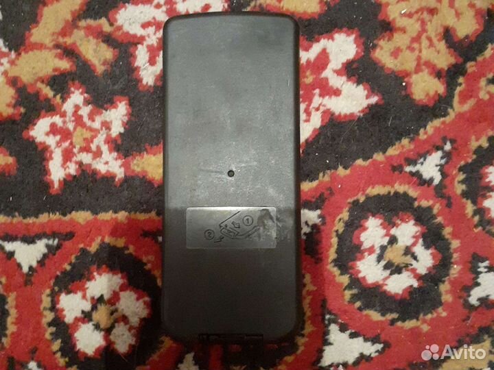 Пульт от автомагнитолы или автотелевизора