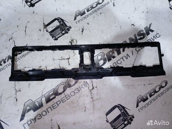 Накладка на торпедо Mercedes-Benz Atego 1218