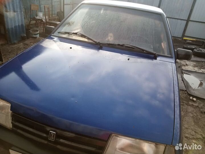 ВАЗ 21099 1.5 МТ, 2000, 180 000 км