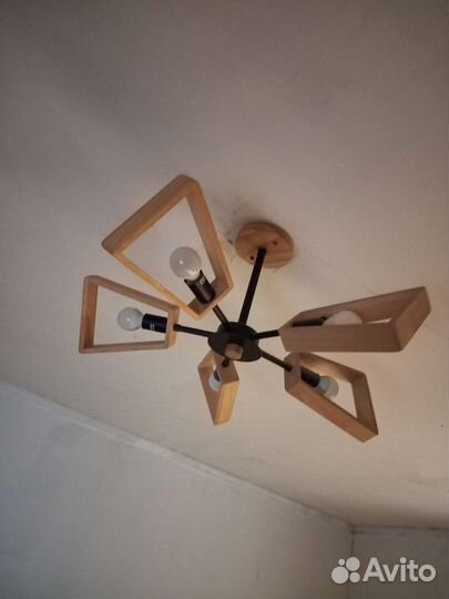 Светильник потолочный