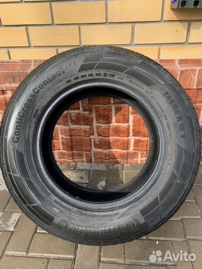 Continental ContiCrossContact LX2 285/60 R18 116V