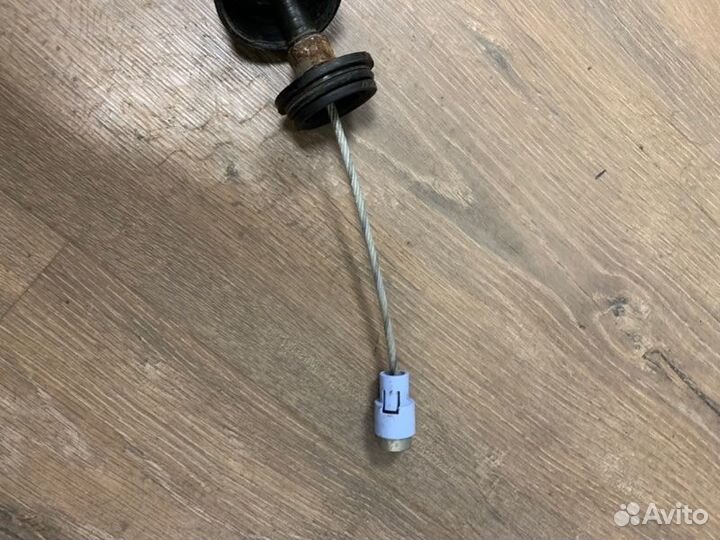 Трос стояночного тормоза Bmw X5 50Ix E70 LCI N63