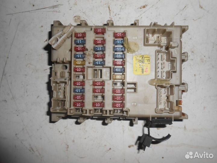 Блок предохранителей Nissan Primera P12E 2002-2007