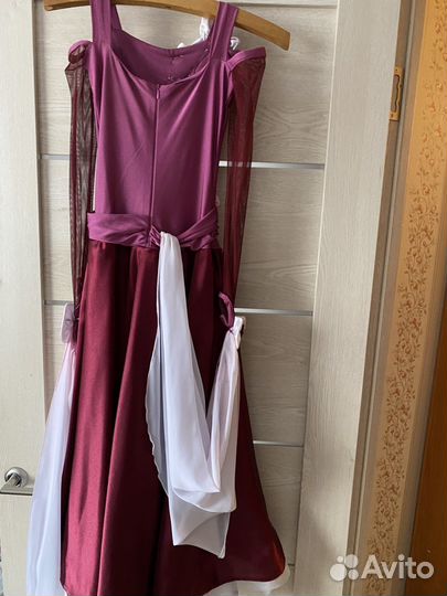 Бальное платье