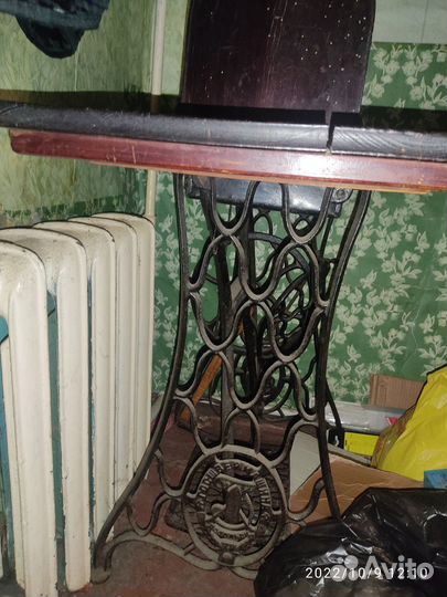 Швейная машинка зингер ножная