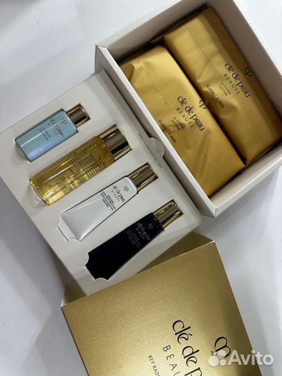 Набор cle de peau