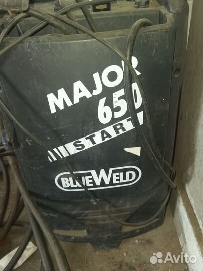 Зарядное пусковое устроиства