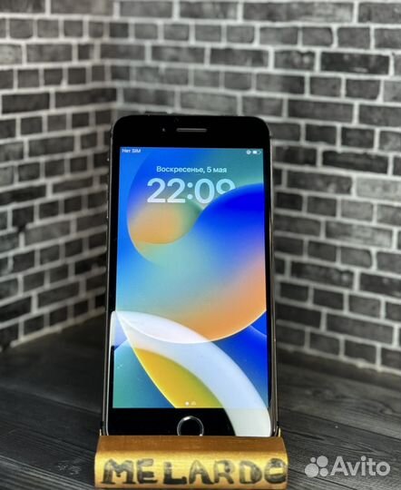 iPhone 8 Plus, 64 ГБ