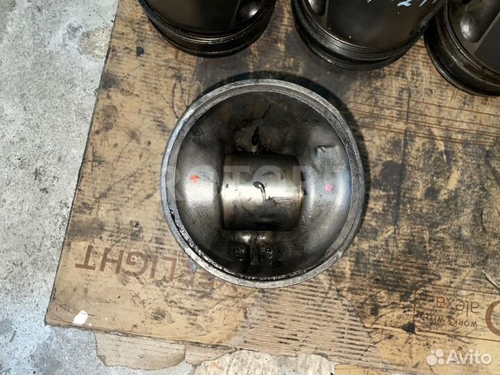 Поршень MAN TGA 2008 0488