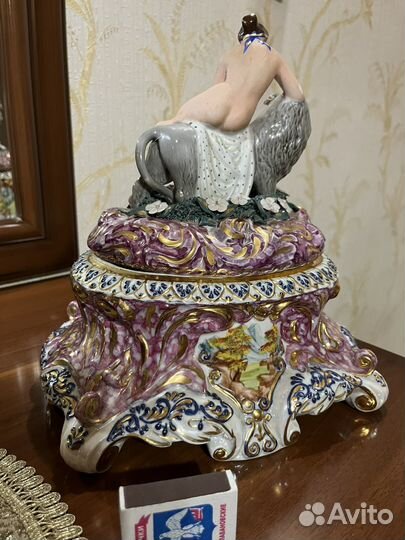 Фарфоровая шкатулка СССР