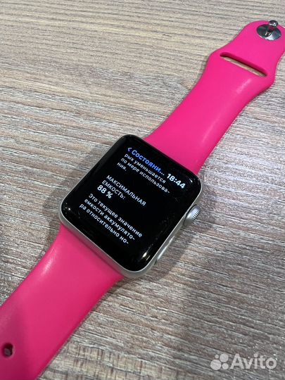 Часы Apple Watch Series 3 38mm