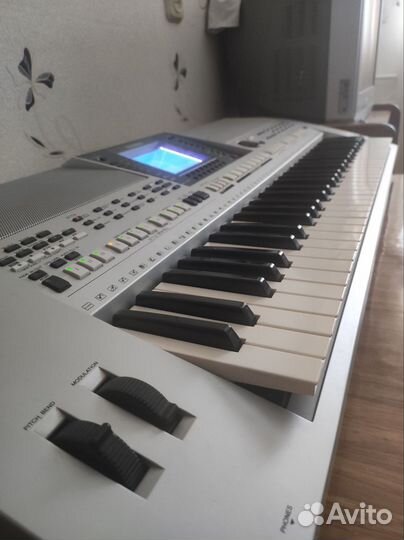 Синтезатор yamaha psr s 700