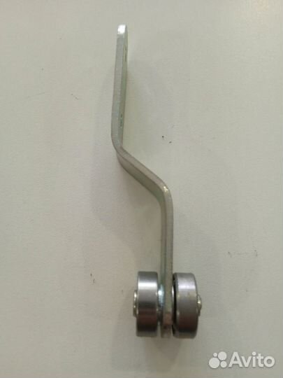 Ролик бокового тента гнутый 19мм под клепку