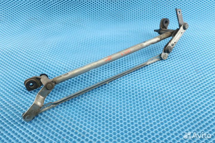 Трапеция стеклоочистителя VW Golf 7