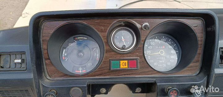 Новая панель приборов в сборе для газ -24-10 Волга