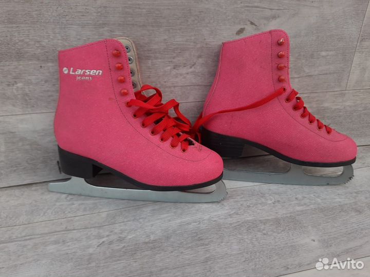 Коньки фигурные