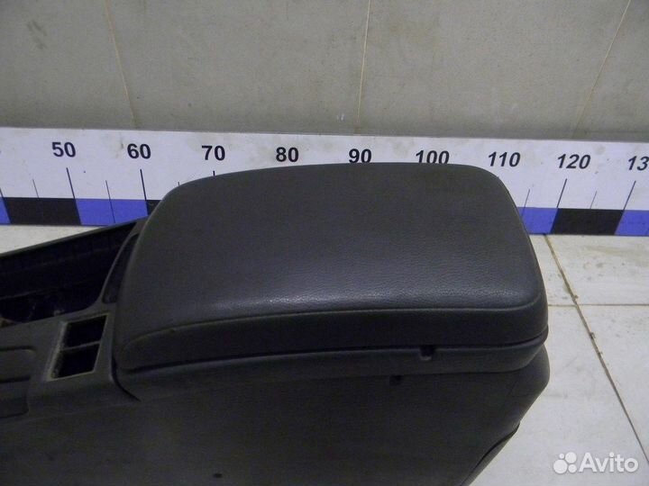 Подлокотник Maxima (A33) 2000-2005