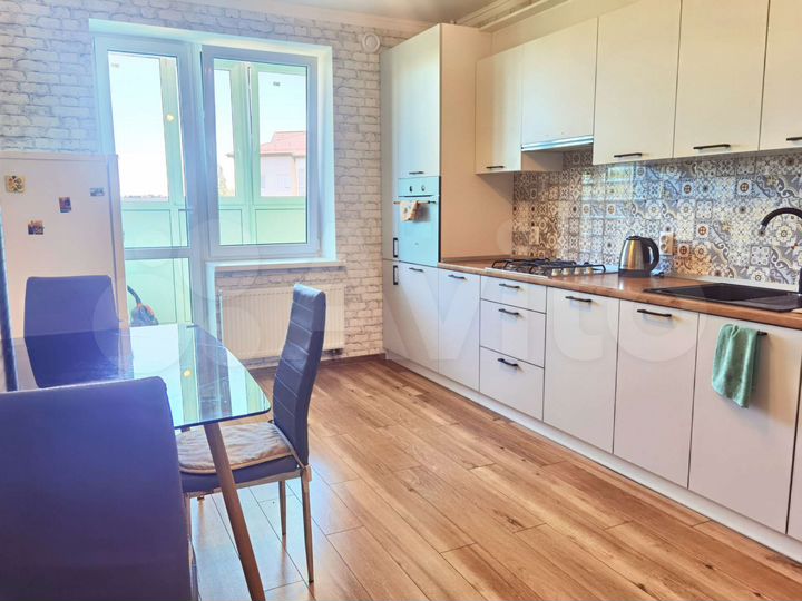 2-к. квартира, 60 м², 6/7 эт.