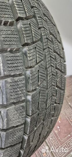 Dunlop Winter Maxx SJ8 285/50 R20