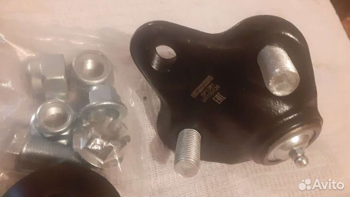Шаровая опора тойота