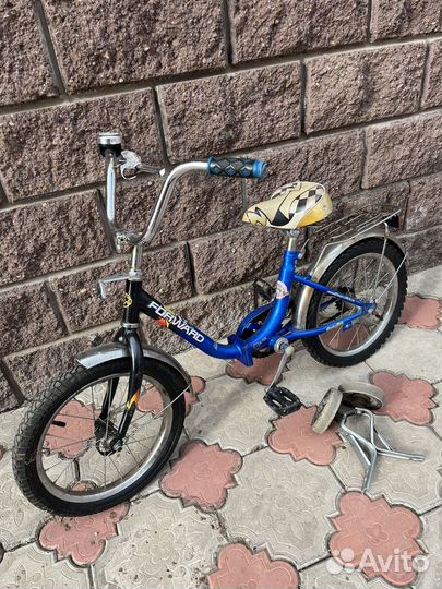 Детский велосипед 16