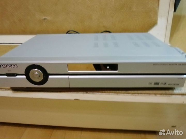 Цифровой спутниковый приемник