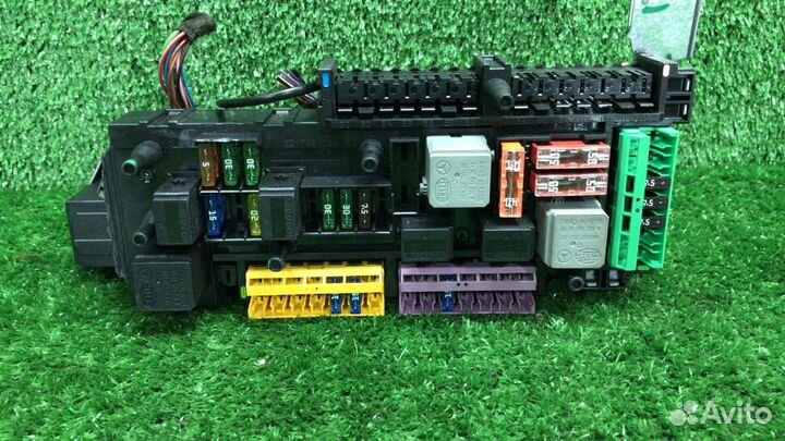 Блок предохранителей Mercedes-Benz C class W204