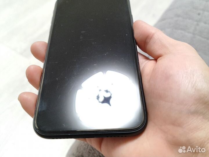 iPhone Xr, 128 ГБ