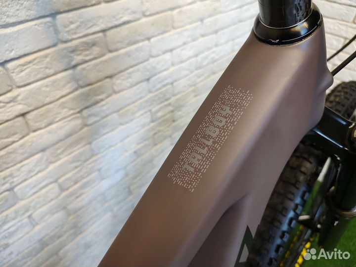 Santa Cruz Tallboy R Carbon C Bike 2023