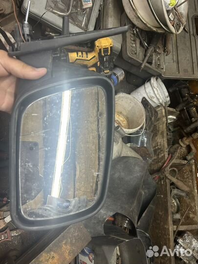 Правое зеркало на priora с повторителем