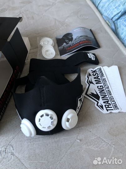 Спортивная маска