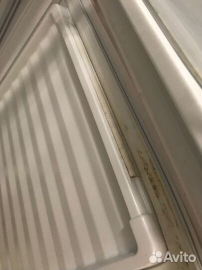 Холодильник с инвертором maunfeld MFF181NFW