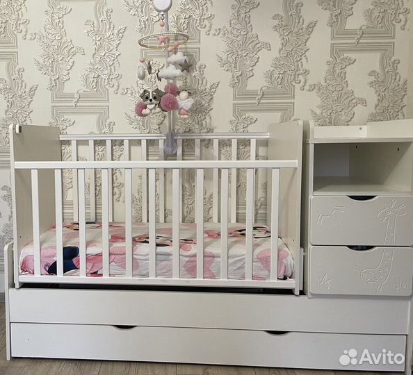 Детская кровать-трансформер. 