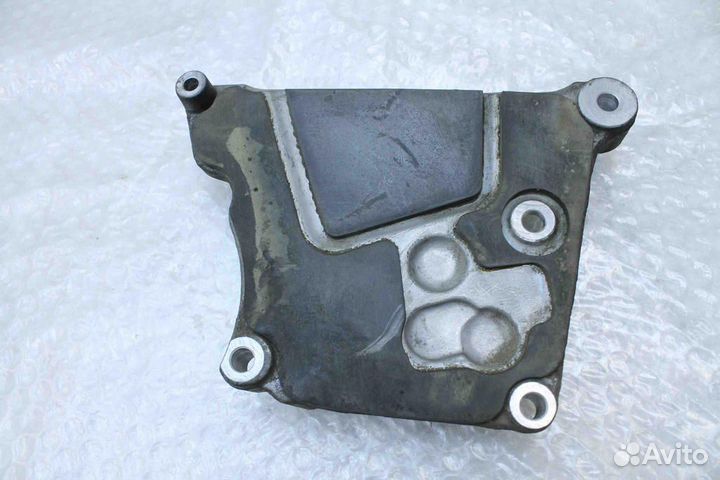 Воздуховод силумин к коллектору Land Rover R