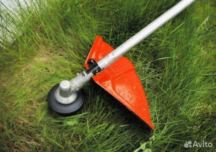 Окос травы и стрижка газонов