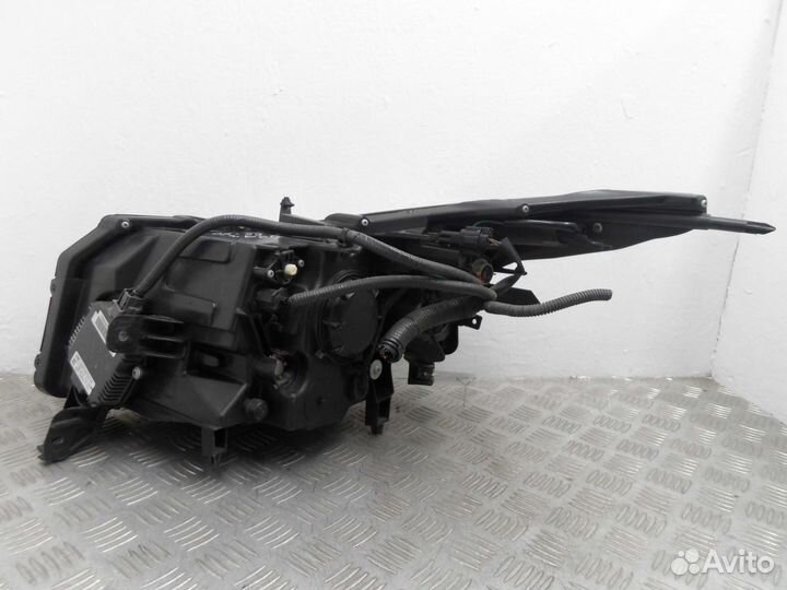 Фара правая Infiniti FX30d/FX35/FX37/FX50/QX70