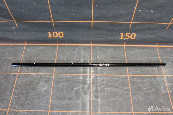 Накладка (молдинг) стекла - BMW 5 F10 (2009-17гг)