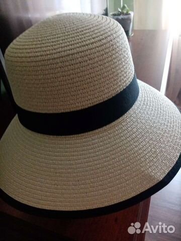 Шляпа женская соломенная