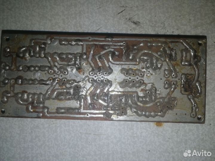 Предварительнй усилитель