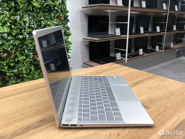 Идеальный ультрабук HP/14 FHD IPS/Core i5/512SSD