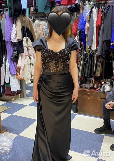 Вечернее платье