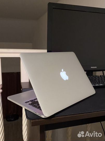 MacBook Pro 13 2014 8/256