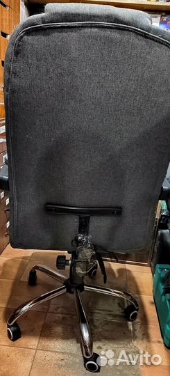 Кресло компьютерное для дома и офиса серое текстил