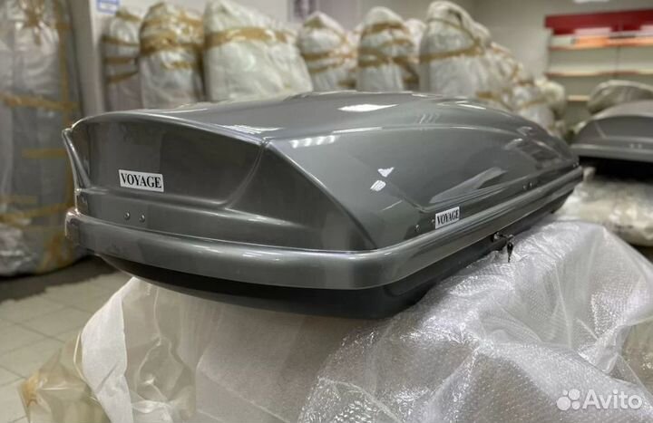 Автобокс на крышу Voyage 520л 205см Серебристый