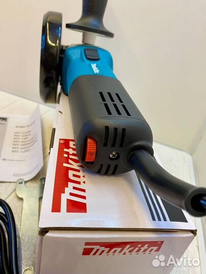 Ушм болгарка makita 9558 125мм