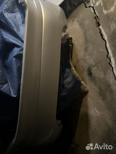 Задний бампер